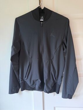 Nike Men's Black Performance Full-Zip Jacket